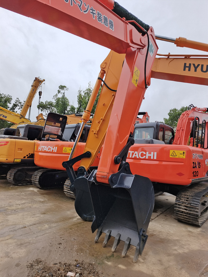 HITACHI ZX120 - Гусеничный экскаватор: фото 4 HITACHI ZX120 - Гусеничный экскаватор: фото 4