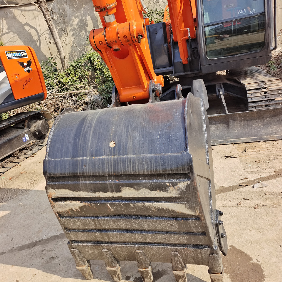 HITACHI ZX70 - Мини-экскаватор: фото 3 HITACHI ZX70 - Мини-экскаватор: фото 3