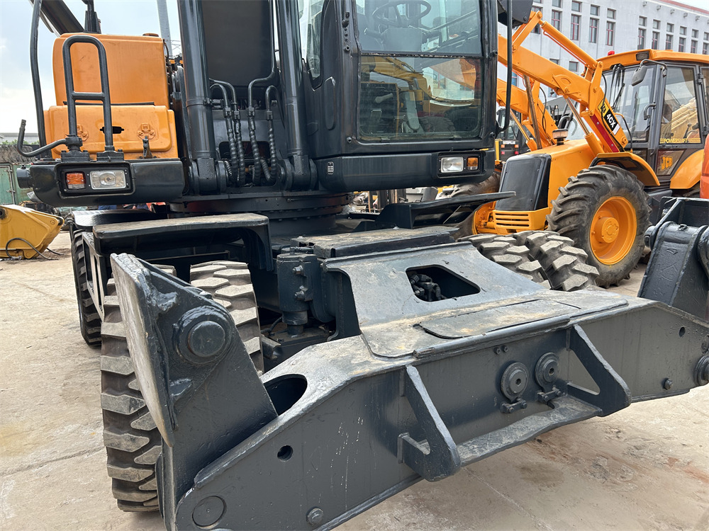 HYUNDAI R 210W-9 210W - 9S 9T - Колёсный экскаватор: фото 5 HYUNDAI R 210W-9 210W - 9S 9T - Колёсный экскаватор: фото 5