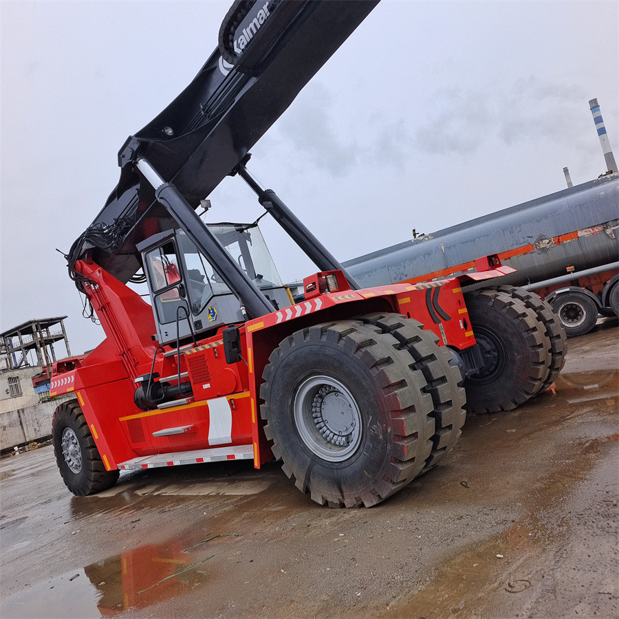 KALMAR DRF 450 - Ричстакер: фото 4 KALMAR DRF 450 - Ричстакер: фото 4