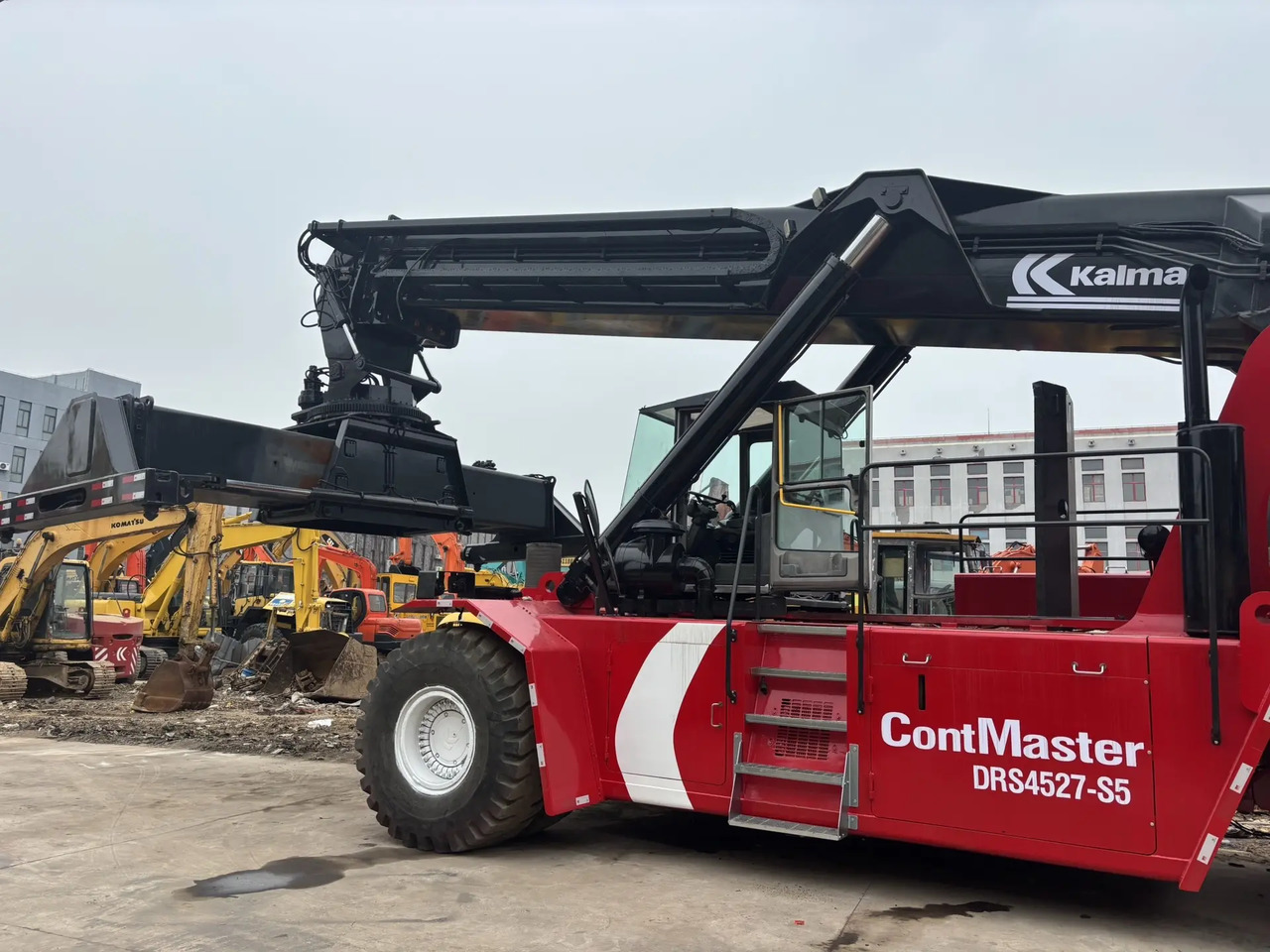KALMAR DRS4527-S5 - Ричстакер: фото 3 KALMAR DRS4527-S5 - Ричстакер: фото 3