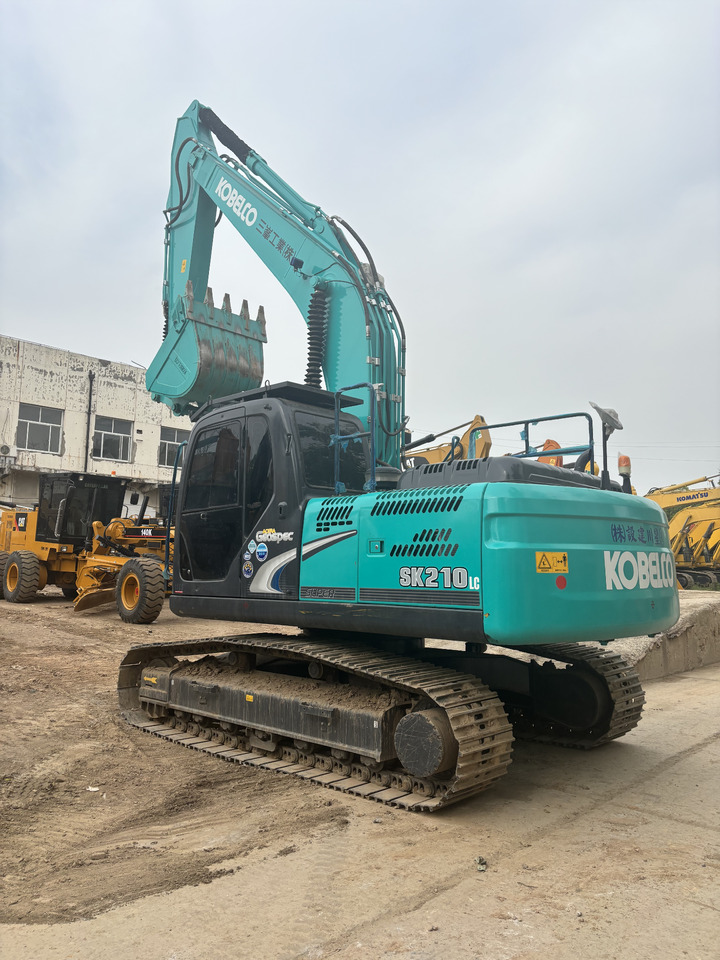 KOBELCO SK210LC - Гусеничный экскаватор: фото 5 KOBELCO SK210LC - Гусеничный экскаватор: фото 5