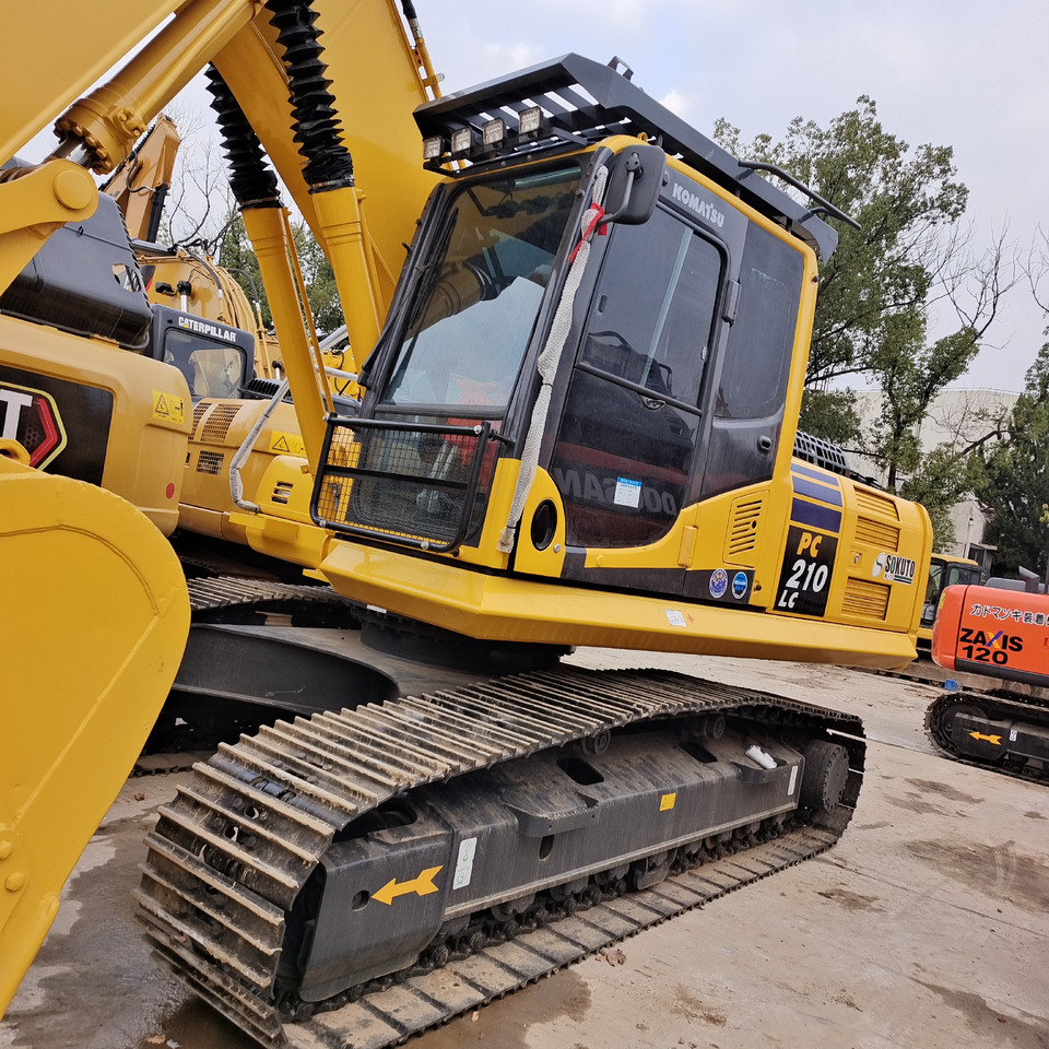 KOMATSU PC 210 LC-8 - Гусеничный экскаватор: фото 2 KOMATSU PC 210 LC-8 - Гусеничный экскаватор: фото 2