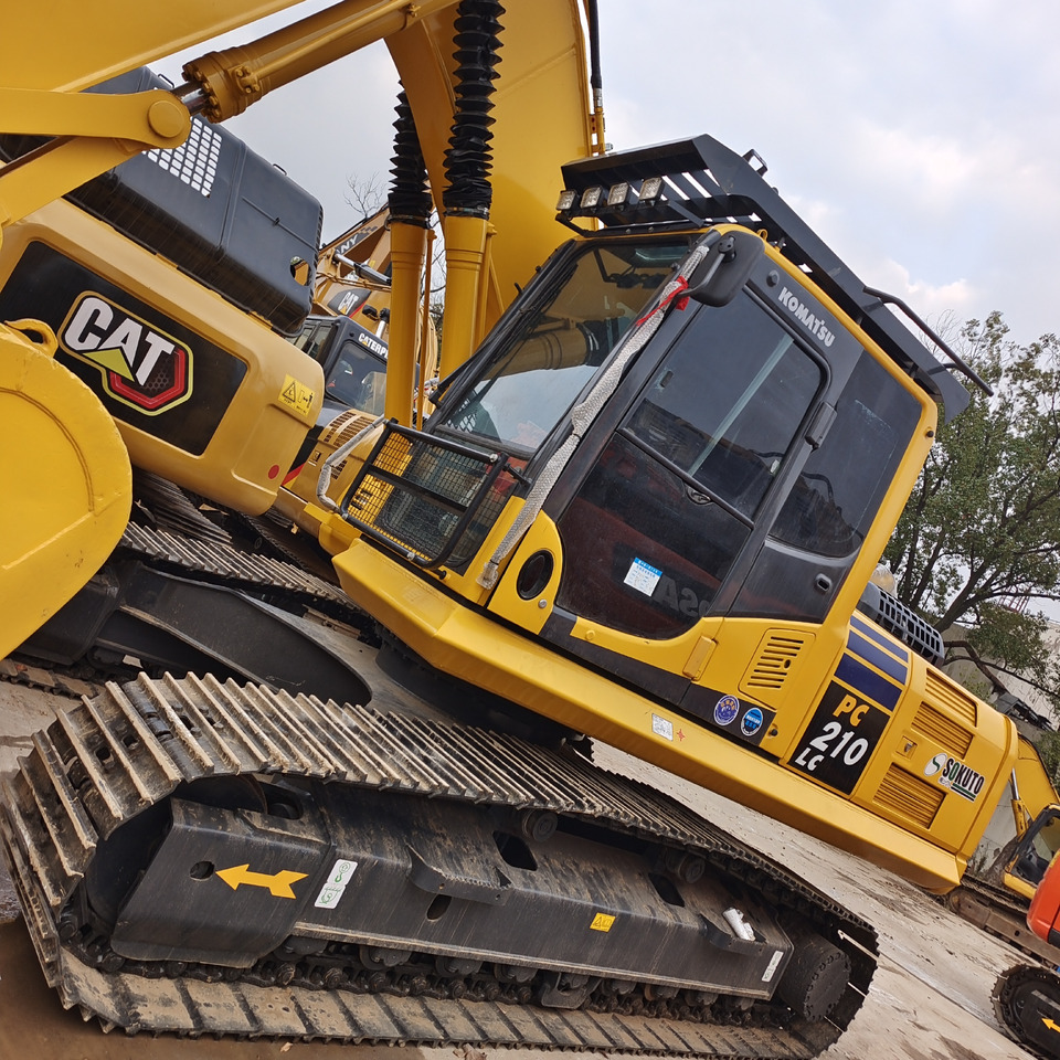 KOMATSU PC 210 LC-8 - Гусеничный экскаватор: фото 3 KOMATSU PC 210 LC-8 - Гусеничный экскаватор: фото 3