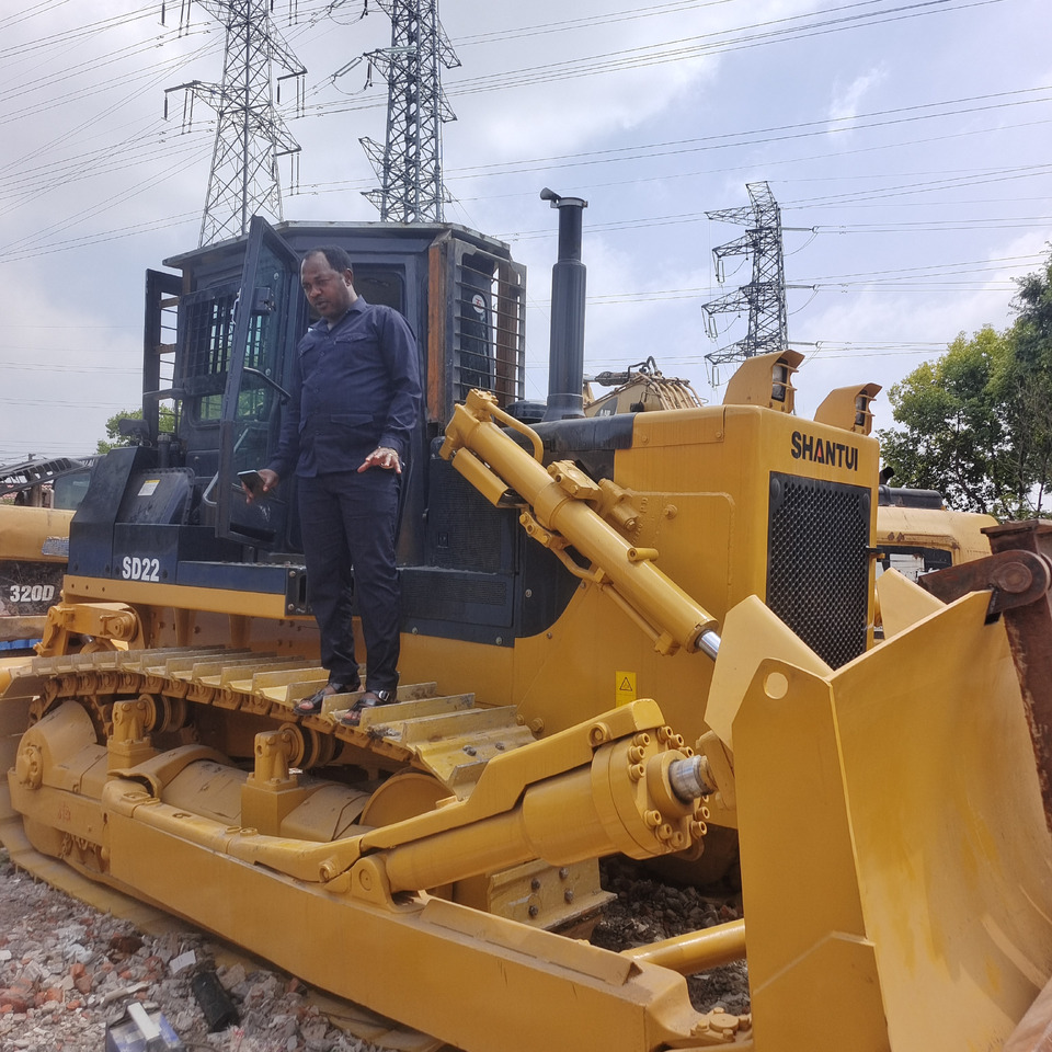 SHANTUI SD22 WITH CLEARING RAKE Customizable - Гусеничный экскаватор: фото 2 SHANTUI SD22 WITH CLEARING RAKE Customizable - Гусеничный экскаватор: фото 2