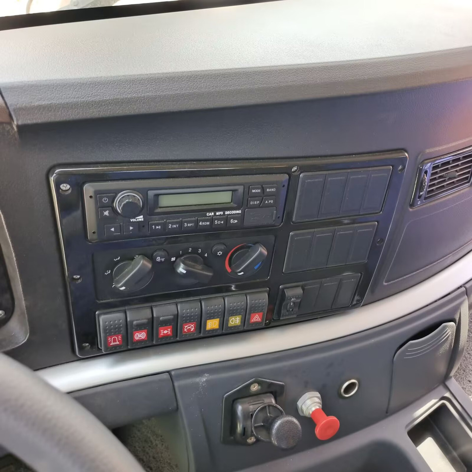 Мобильный кран XCMG QY50KC: фото 10 Мобильный кран XCMG QY50KC: фото 10