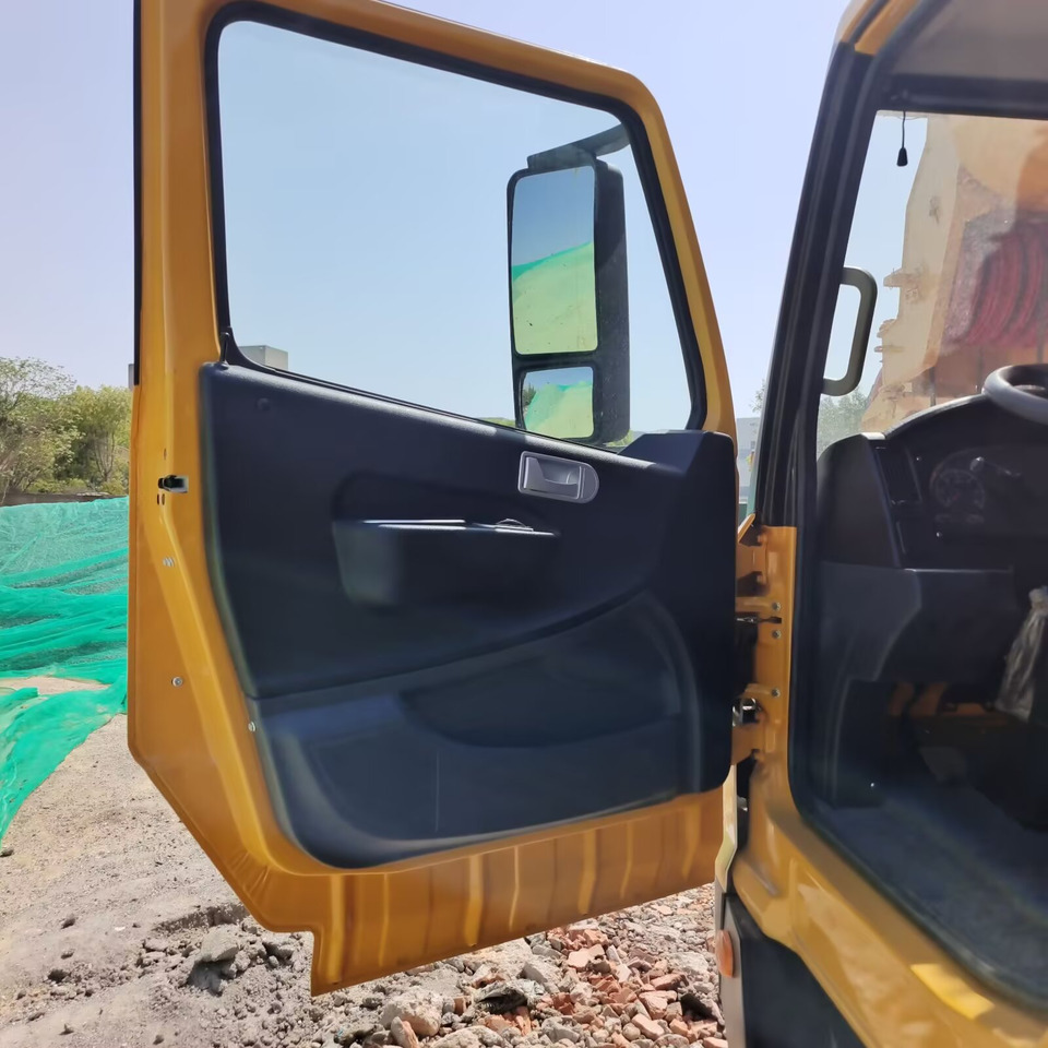 Мобильный кран XCMG QY50KC: фото 11 Мобильный кран XCMG QY50KC: фото 11