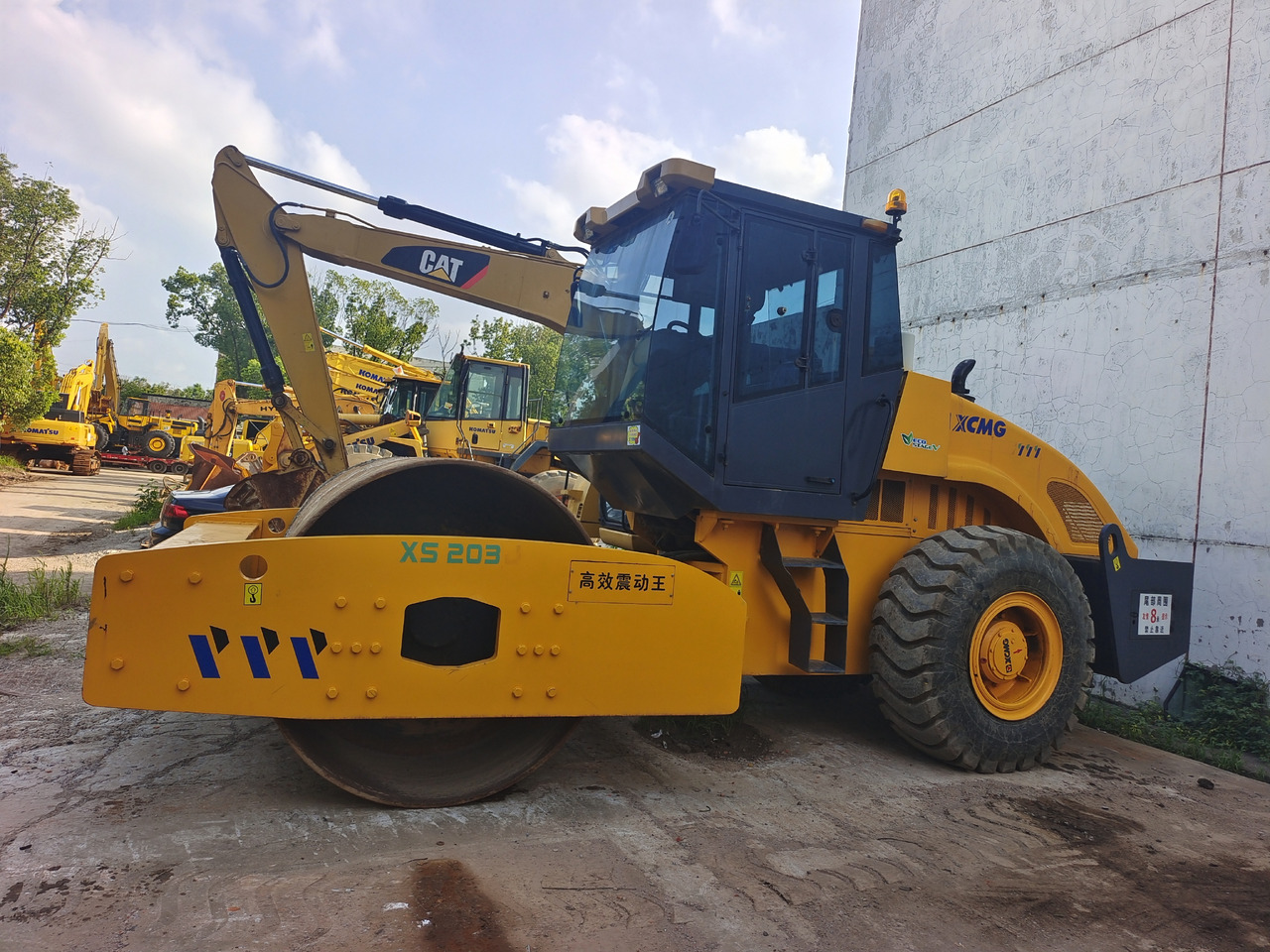 XCMG XS203J - Дорожный каток: фото 3 XCMG XS203J - Дорожный каток: фото 3