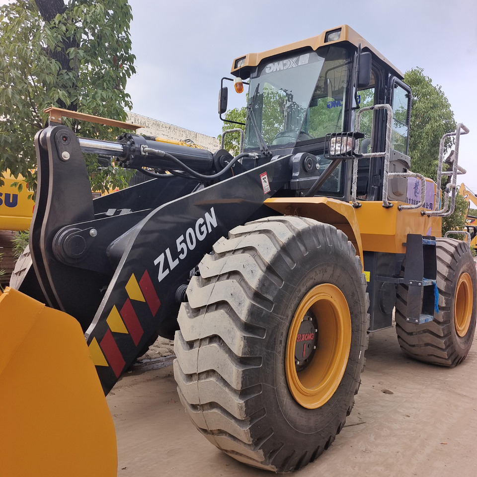 XCMG ZL50GN LW500KV LW600FV - Колёсный погрузчик: фото 1 XCMG ZL50GN LW500KV LW600FV - Колёсный погрузчик: фото 1