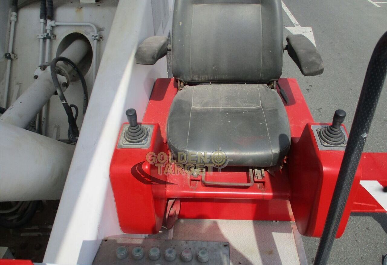 Пожарная машина Mercedes-Benz Actros 3332 6x4 Manlift Truck: фото 10 Пожарная машина Mercedes-Benz Actros 3332 6x4 Manlift Truck: фото 10