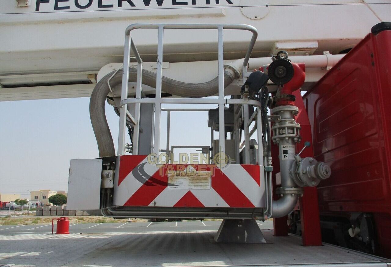 Пожарная машина Mercedes-Benz Actros 3332 6x4 Manlift Truck: фото 8 Пожарная машина Mercedes-Benz Actros 3332 6x4 Manlift Truck: фото 8