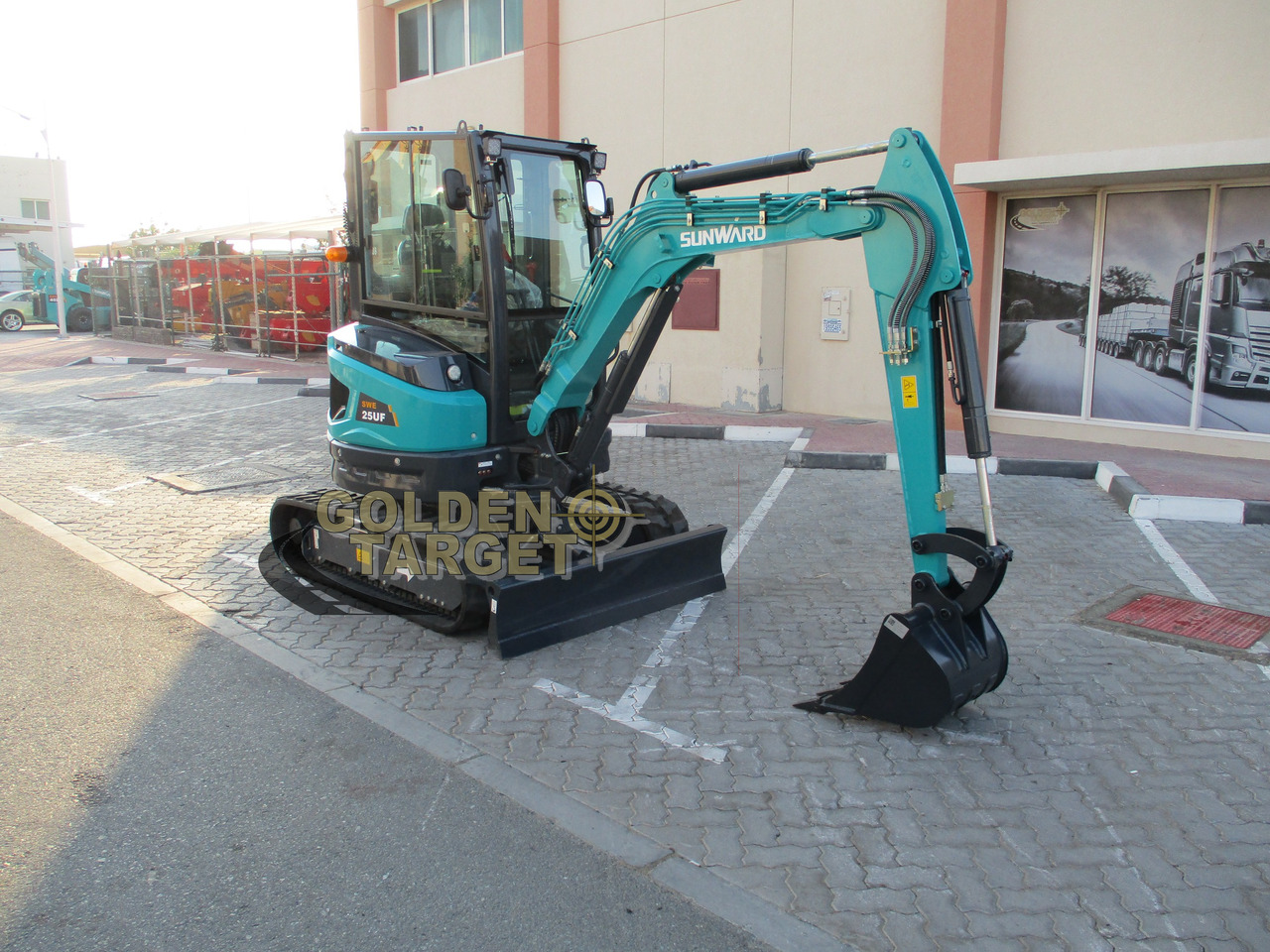 SUNWARD SWE25UF Mini Hydraulic Excavator - Мини-экскаватор: фото 1 SUNWARD SWE25UF Mini Hydraulic Excavator - Мини-экскаватор: фото 1