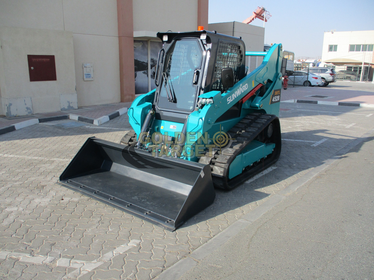 SUNWARD SWTL 4528 Rubber Tracks Skid Steer - Мини-погрузчик с бортовым поворотом: фото 2 SUNWARD SWTL 4528 Rubber Tracks Skid Steer - Мини-погрузчик с бортовым поворотом: фото 2