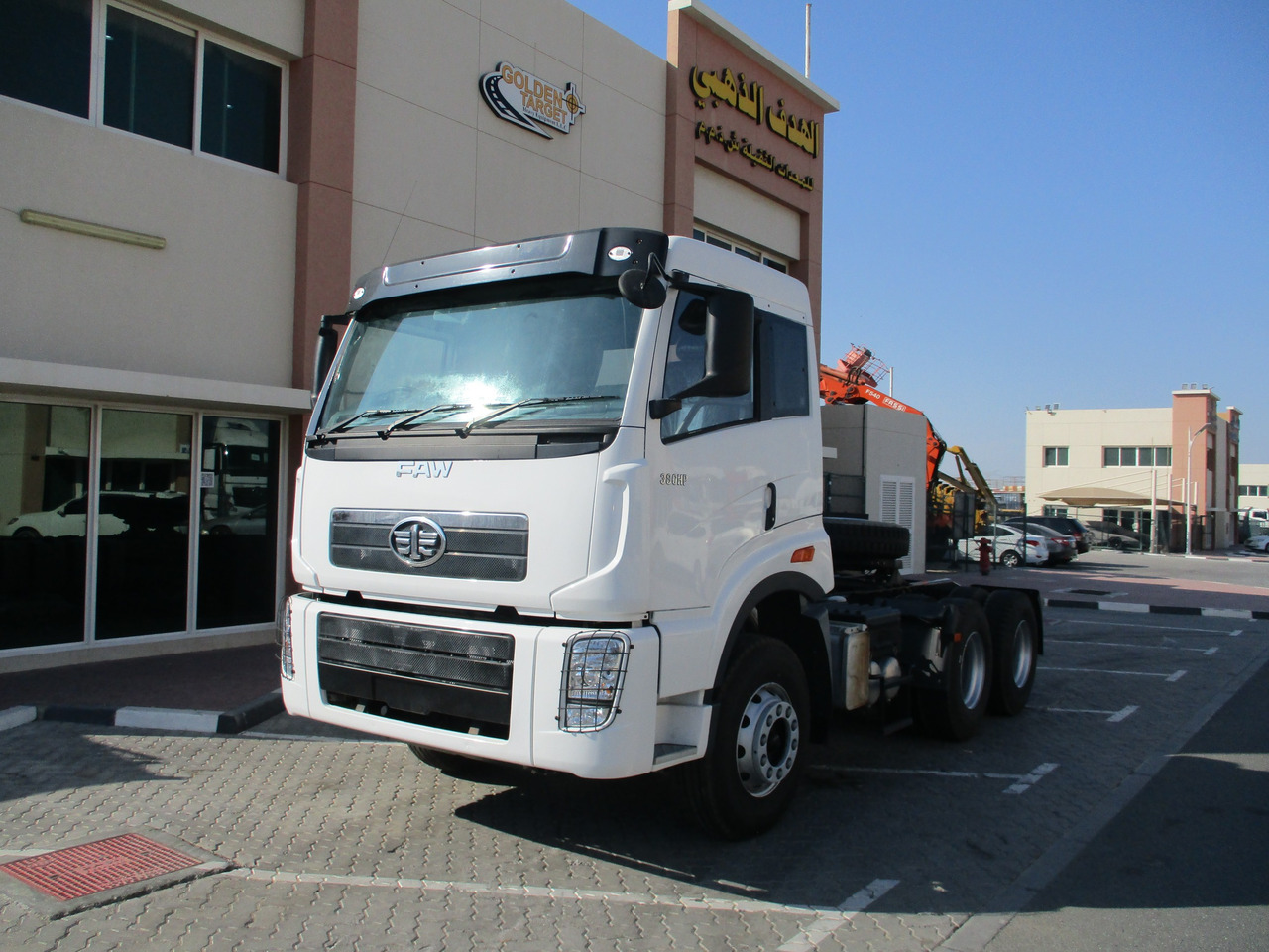 FAW 4181P2K15 6x4 Head Truck - Тягач: фото 2 FAW 4181P2K15 6x4 Head Truck - Тягач: фото 2