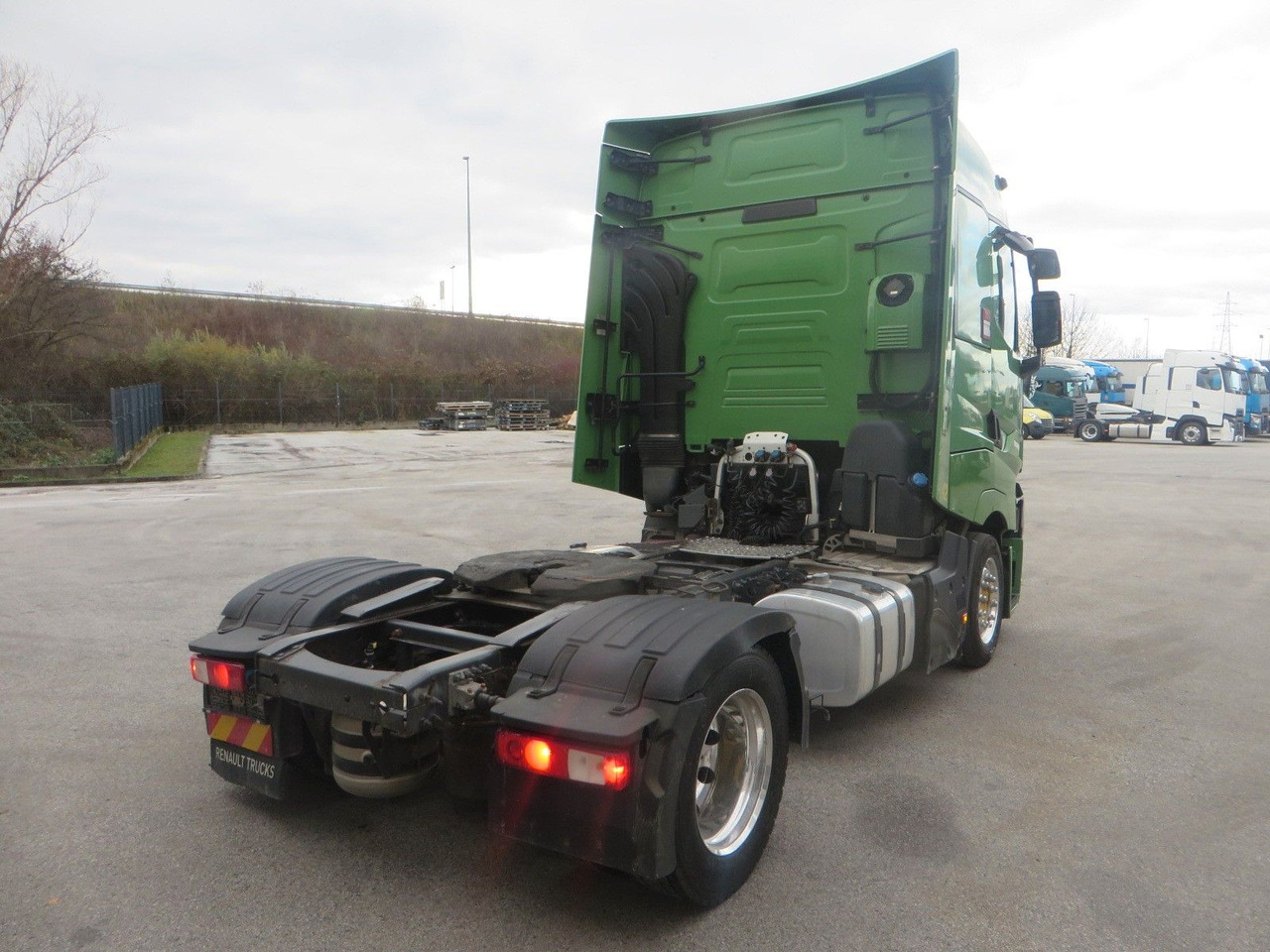 Renault T520 HSC 4x2Tractor mega Retarder - Тягач: фото 3 Renault T520 HSC 4x2Tractor mega Retarder - Тягач: фото 3