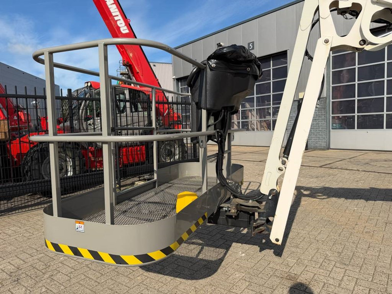 Коленчатый подъемник Niftylift HR 28: фото 16