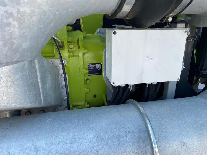 Трактор Claas Xerion 4000: фото 15 Трактор Claas Xerion 4000: фото 15