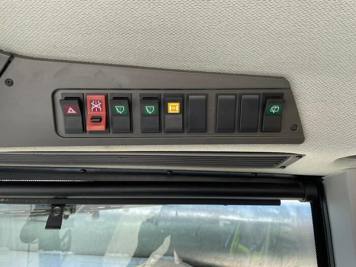 Трактор Claas Xerion 4000: фото 8 Трактор Claas Xerion 4000: фото 8