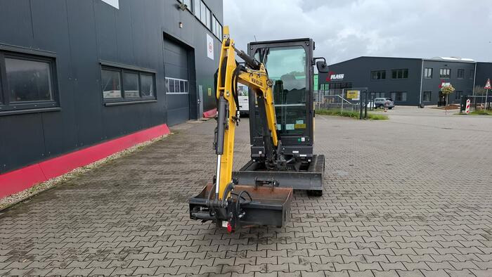 New Holland E22D ähnlich wie Eurocomach mit Löffelpaket - Мини-экскаватор: фото 2 New Holland E22D ähnlich wie Eurocomach mit Löffelpaket - Мини-экскаватор: фото 2