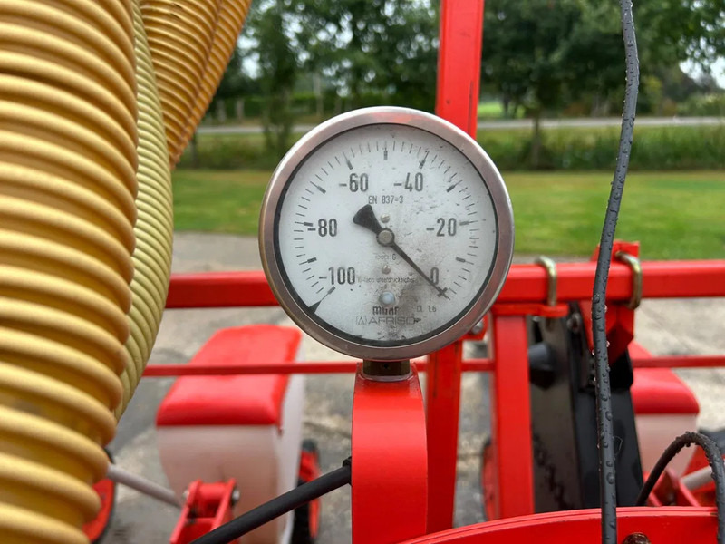 Посевная техника Gaspardo Gaspardo SP540 Maiszaaimachine 4 rijer Zaaimachine: фото 10 Посевная техника Gaspardo Gaspardo SP540 Maiszaaimachine 4 rijer Zaaimachine: фото 10