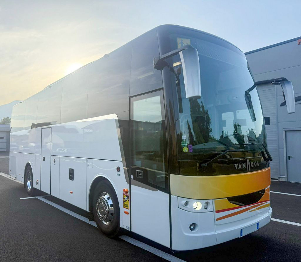 VANHOOL EX11H - Двухэтажный автобус: фото 1 VANHOOL EX11H - Двухэтажный автобус: фото 1