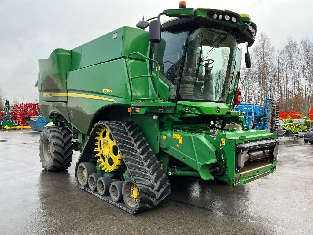 John Deere S 785i - Зерноуборочный комбайн: фото 1 John Deere S 785i - Зерноуборочный комбайн: фото 1
