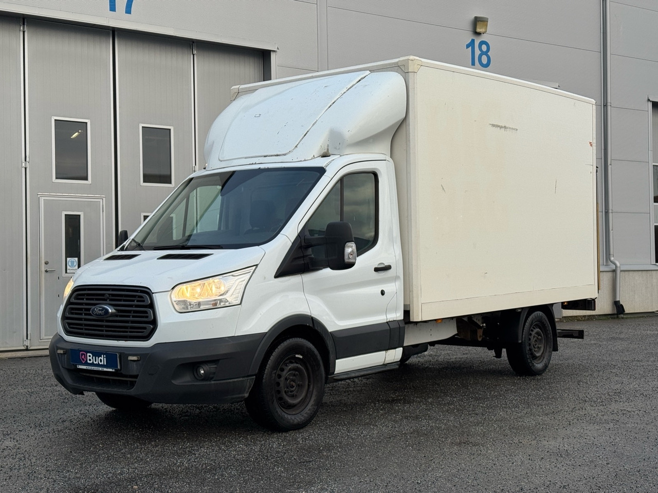 Lätt lastbil Ford Transit 350 Chassi Cab 2.0 TDCi SelectShift -2018 - Фургон с закрытым кузовом: фото 1 Lätt lastbil Ford Transit 350 Chassi Cab 2.0 TDCi SelectShift -2018 - Фургон с закрытым кузовом: фото 1