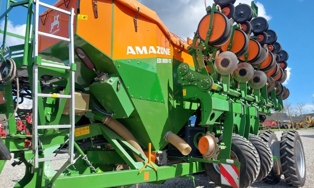 Amazone EDX 9000-TC MED GPS - Сеялка точного высева: фото 3 Amazone EDX 9000-TC MED GPS - Сеялка точного высева: фото 3