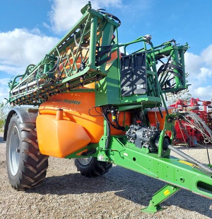 Amazone UX 6200 Super 36-24m med GPS - Прицепной опрыскиватель: фото 4 Amazone UX 6200 Super 36-24m med GPS - Прицепной опрыскиватель: фото 4