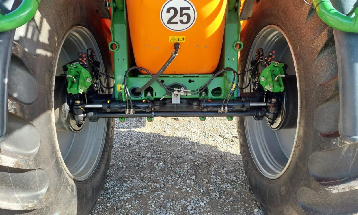 Amazone UX 6200 Super 36-24m med GPS - Прицепной опрыскиватель: фото 5 Amazone UX 6200 Super 36-24m med GPS - Прицепной опрыскиватель: фото 5