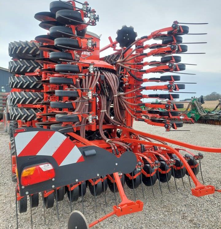 Kuhn Espro 6000 RC "Mix" Vistaflow - Сеялка: фото 3 Kuhn Espro 6000 RC "Mix" Vistaflow - Сеялка: фото 3