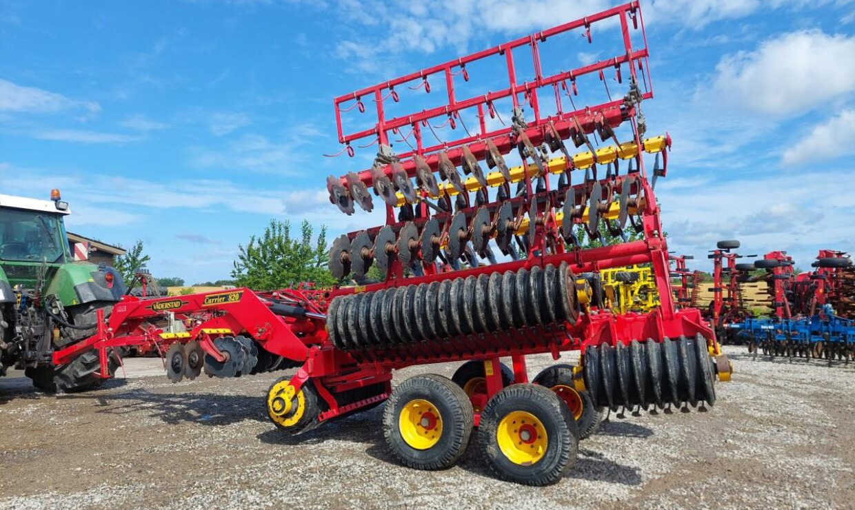 Väderstad Carrier 820 tallerkenharve - Дисковая борона: фото 4 Väderstad Carrier 820 tallerkenharve - Дисковая борона: фото 4