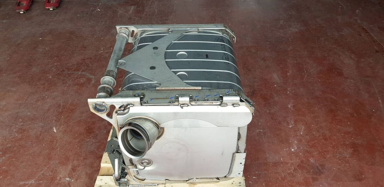 Eberspächer SC 2031 SH 5004 Mercedes-Benz ACTROS MB2 - Катализатор для Грузовиков: фото 4 Eberspächer SC 2031 SH 5004 Mercedes-Benz ACTROS MB2 - Катализатор для Грузовиков: фото 4