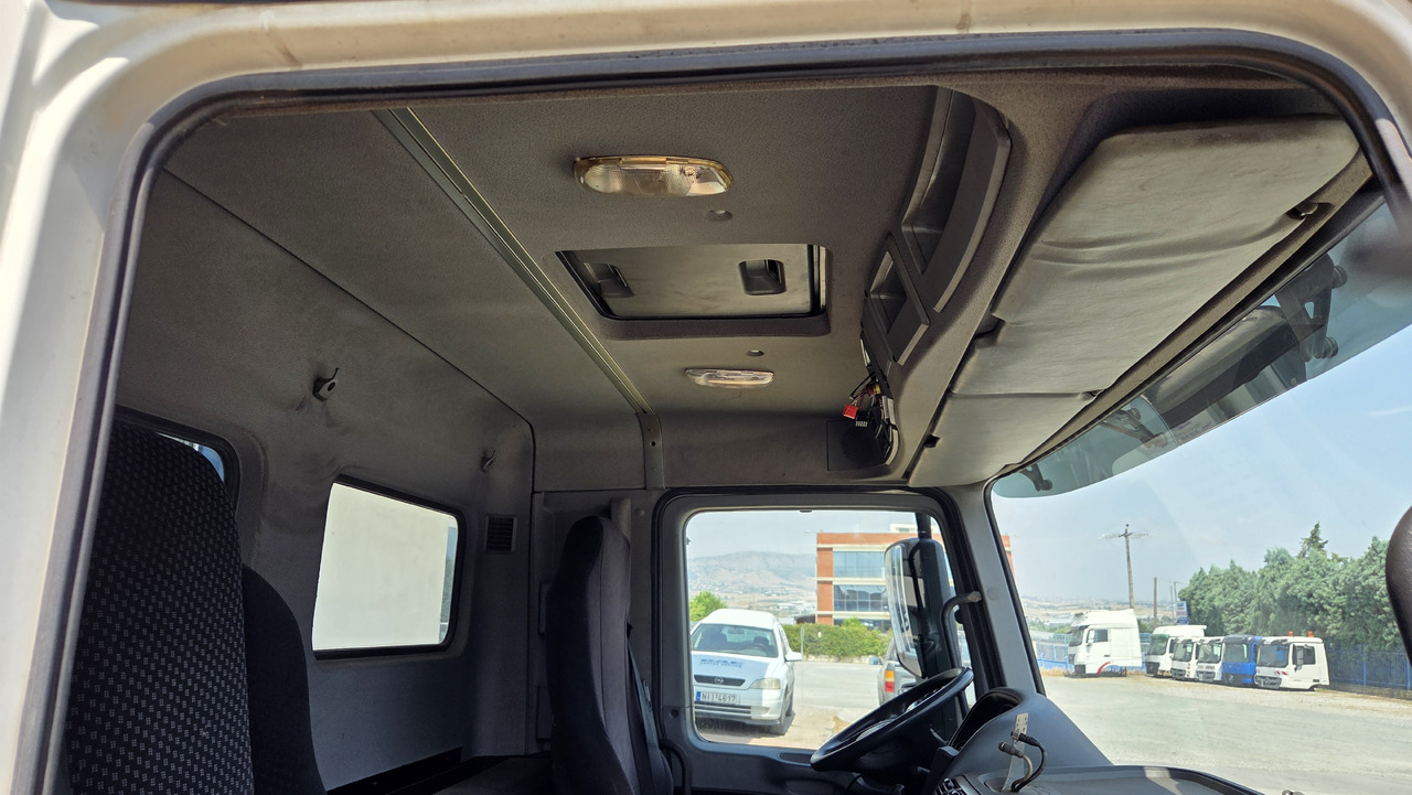 Кабина MERCEDES ACTROS MP3 MEDIUM: фото 12 Кабина MERCEDES ACTROS MP3 MEDIUM: фото 12