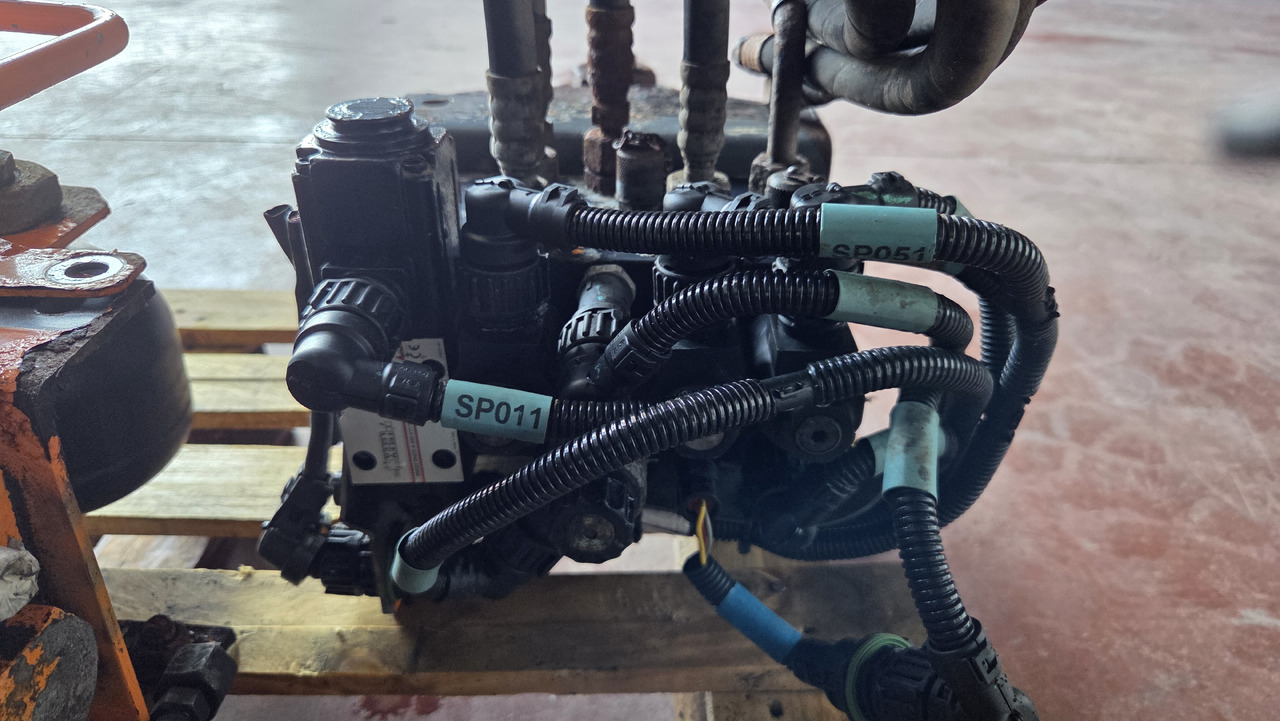 MERCEDES-BENZ STEERING UNIT - Рулевое колесо: фото 2 MERCEDES-BENZ STEERING UNIT - Рулевое колесо: фото 2