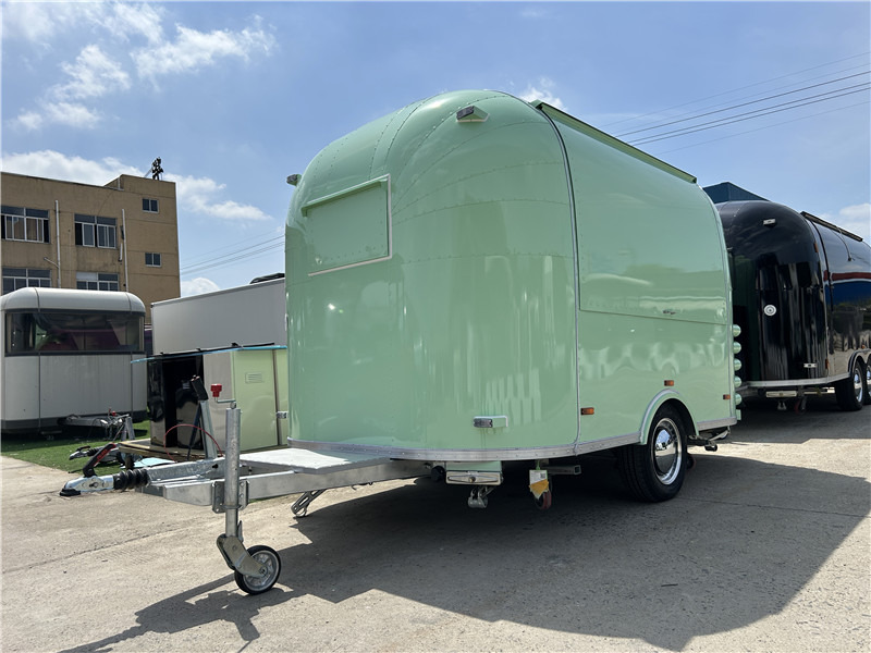 BBQ Burger Food Truck Pizza Food Trailer - Торговый прицеп: фото 5 BBQ Burger Food Truck Pizza Food Trailer - Торговый прицеп: фото 5