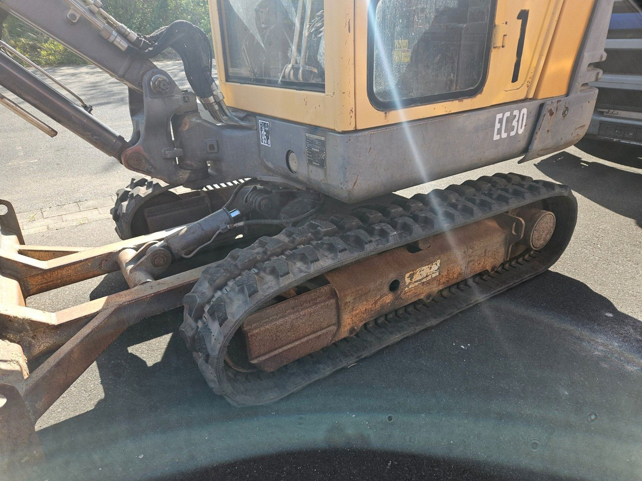 Volvo EC30 - Мини-экскаватор: фото 3 Volvo EC30 - Мини-экскаватор: фото 3