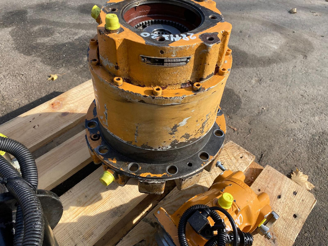 Case WX 165 Carraro - Поворотный редуктор для Строительной техники: фото 4 Case WX 165 Carraro - Поворотный редуктор для Строительной техники: фото 4