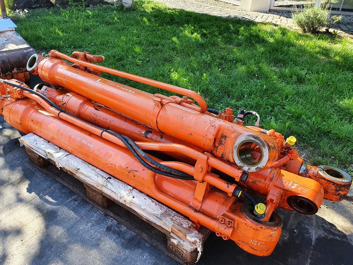 Hitachi ZX 210 LC N 3 - Гидравлический цилиндр для Строительной техники: фото 4 Hitachi ZX 210 LC N 3 - Гидравлический цилиндр для Строительной техники: фото 4