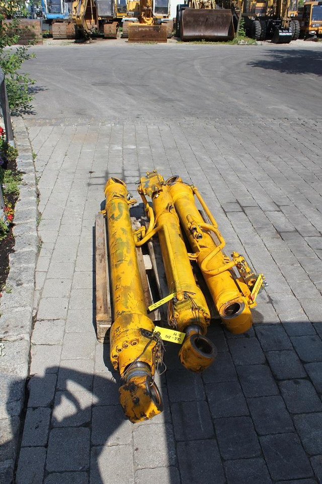 JCB 210 LC - Гидравлический цилиндр для Строительной техники: фото 3 JCB 210 LC - Гидравлический цилиндр для Строительной техники: фото 3