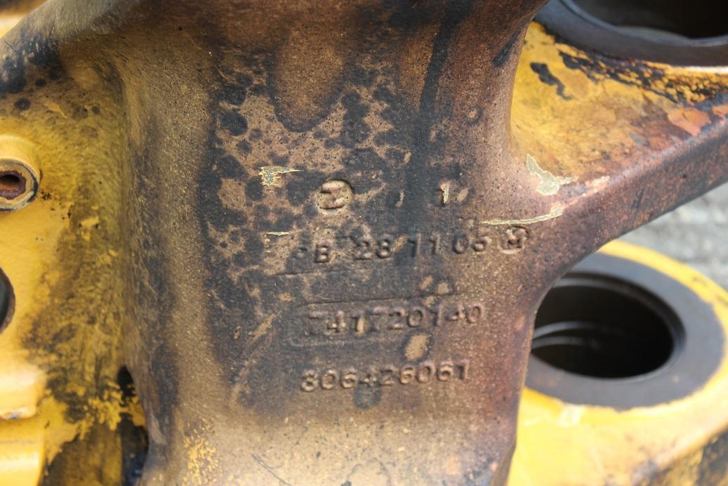 Komatsu PW 95 - Стрела для Колёсных экскаваторов: фото 2 Komatsu PW 95 - Стрела для Колёсных экскаваторов: фото 2