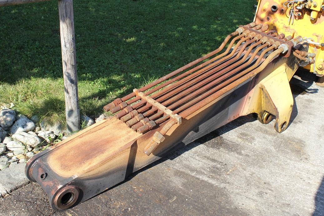 Komatsu PW 95 - Стрела для Экскаваторов: фото 1 Komatsu PW 95 - Стрела для Экскаваторов: фото 1