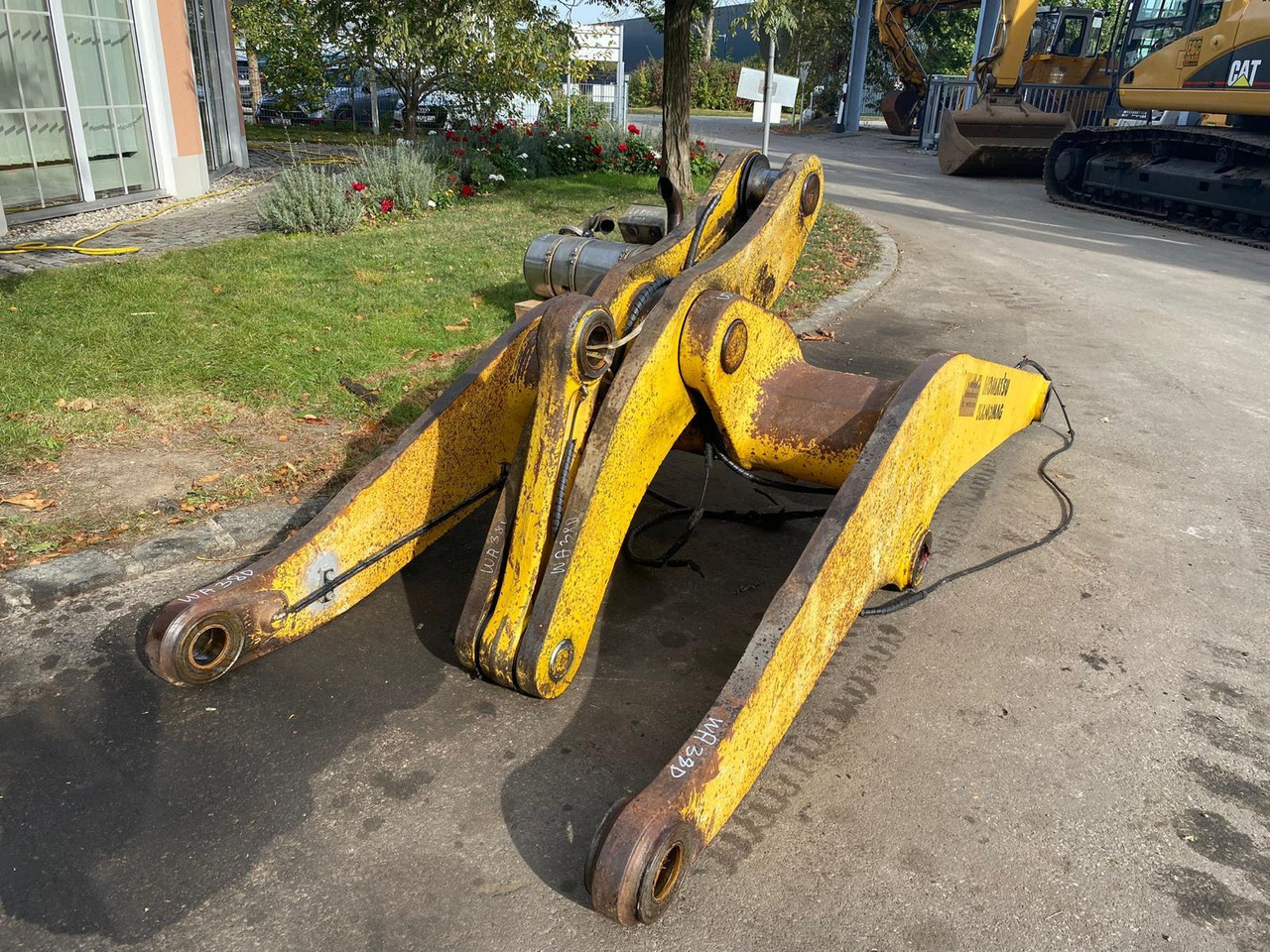 Komatsu WA 380 - Стрела: фото 2 Komatsu WA 380 - Стрела: фото 2