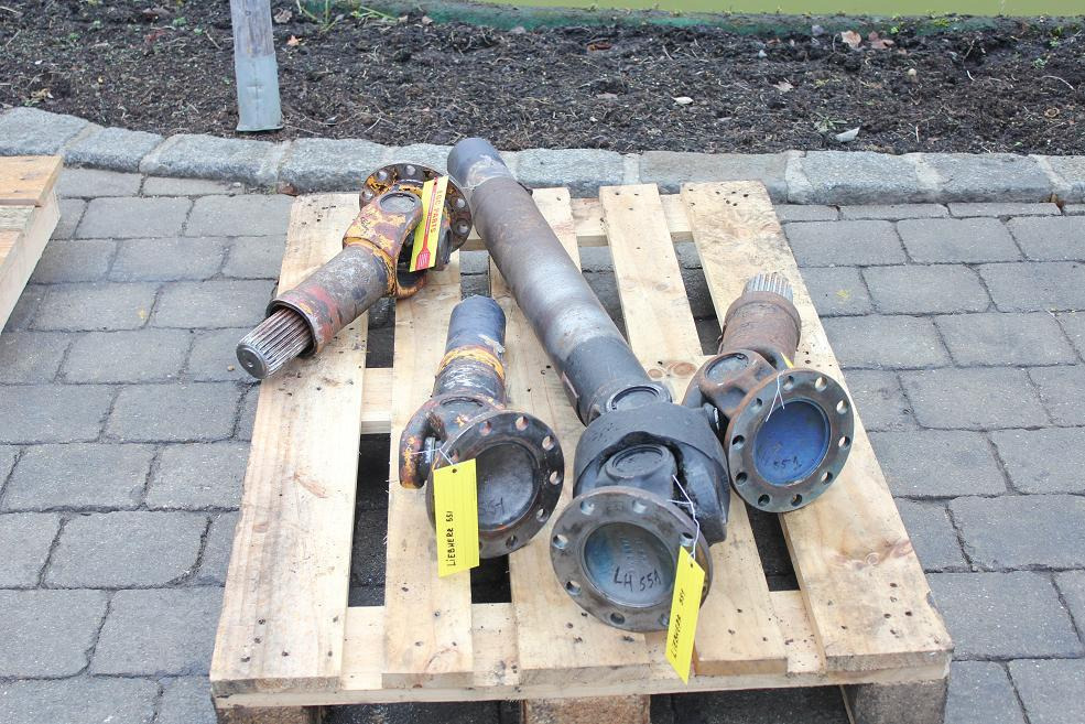 Liebherr 551 - Приводный вал для Строительной техники: фото 4 Liebherr 551 - Приводный вал для Строительной техники: фото 4