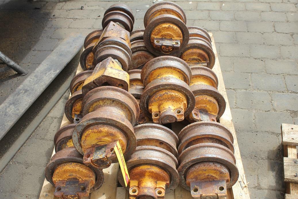 Liebherr LR 611 - Опорный каток для Строительной техники: фото 1 Liebherr LR 611 - Опорный каток для Строительной техники: фото 1