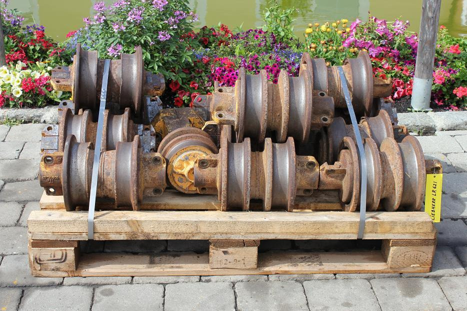 Liebherr LR 621 - Опорный каток для Строительной техники: фото 4 Liebherr LR 621 - Опорный каток для Строительной техники: фото 4