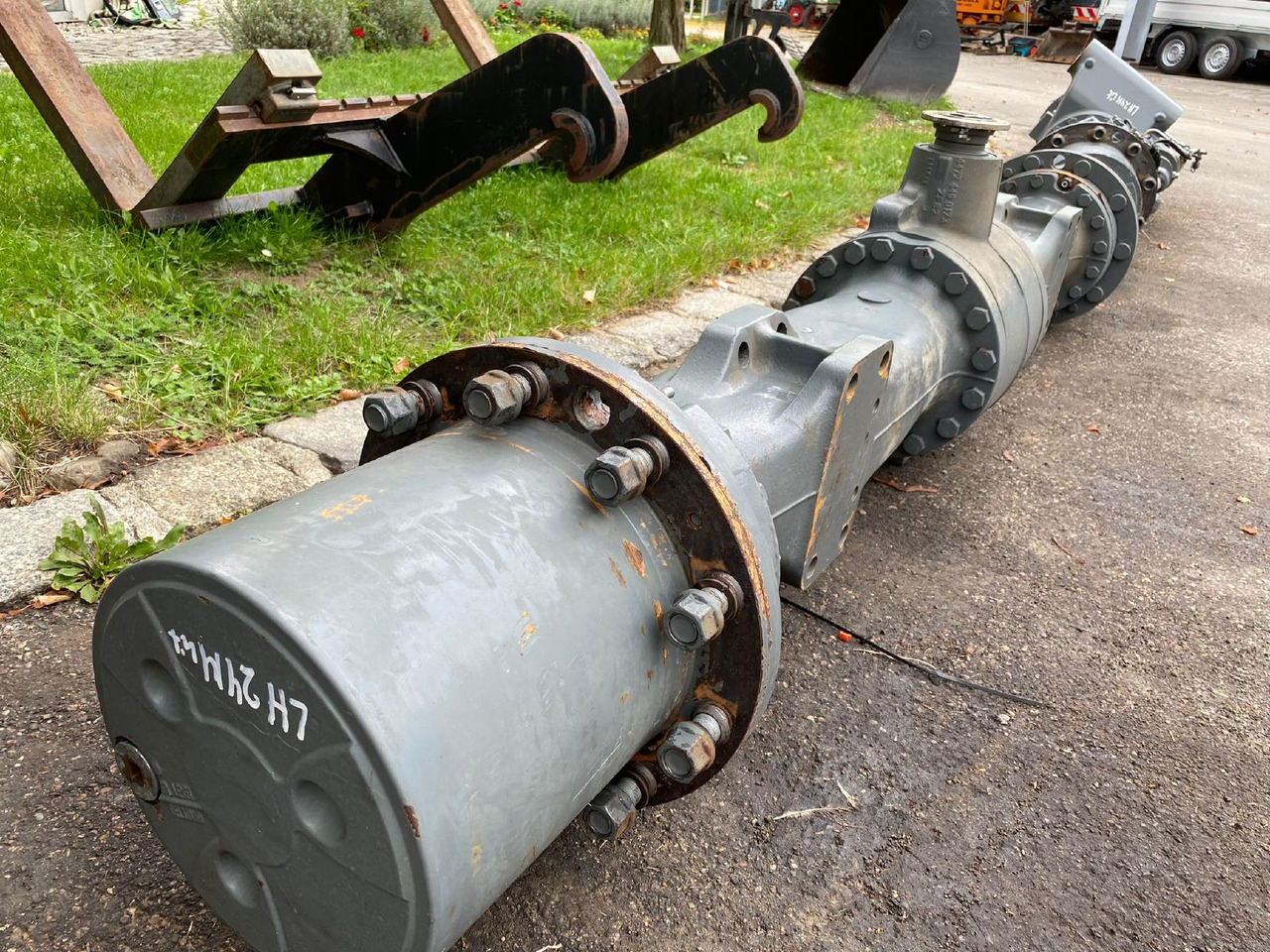 Ось и запчасти для Строительной техники Liebherr MS 3070 MT 3070 aus LH24M LIT: фото 8 Ось и запчасти для Строительной техники Liebherr MS 3070 MT 3070 aus LH24M LIT: фото 8