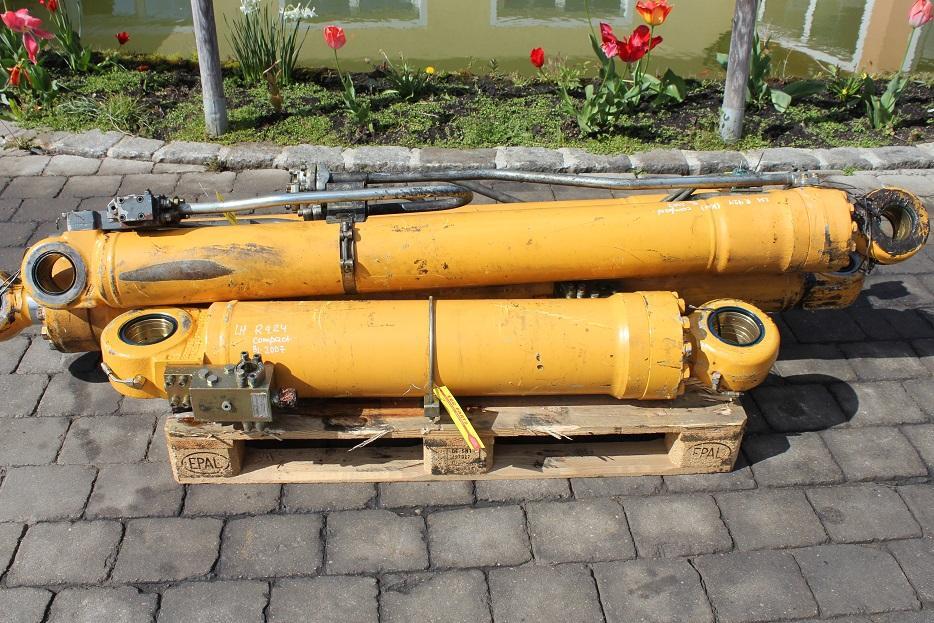 Liebherr R 924 compact - Гидравлический цилиндр для Строительной техники: фото 4 Liebherr R 924 compact - Гидравлический цилиндр для Строительной техники: фото 4