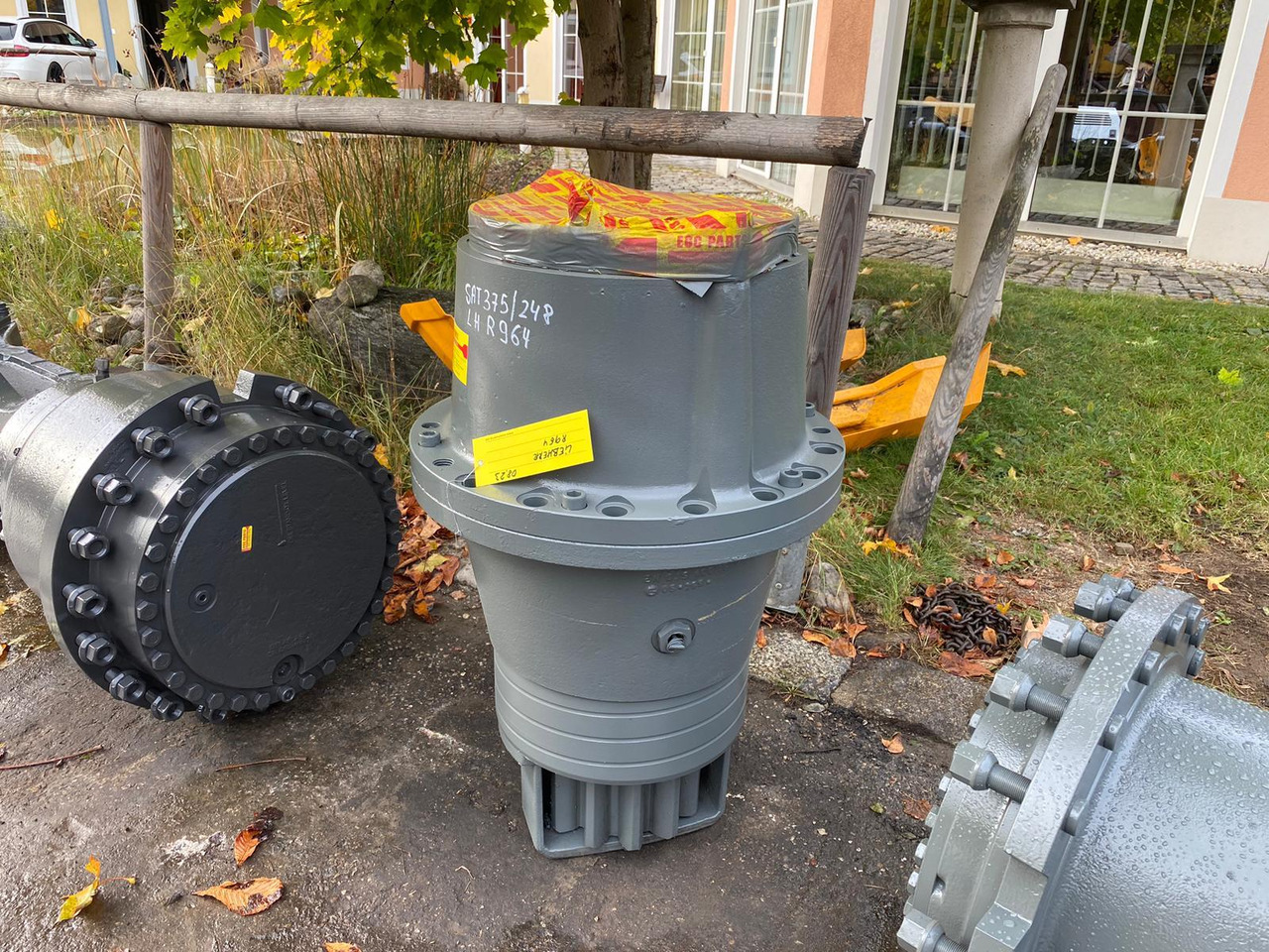 Liebherr SAT 375/ 248 aus R 964 - Поворотный редуктор для Строительной техники: фото 2 Liebherr SAT 375/ 248 aus R 964 - Поворотный редуктор для Строительной техники: фото 2