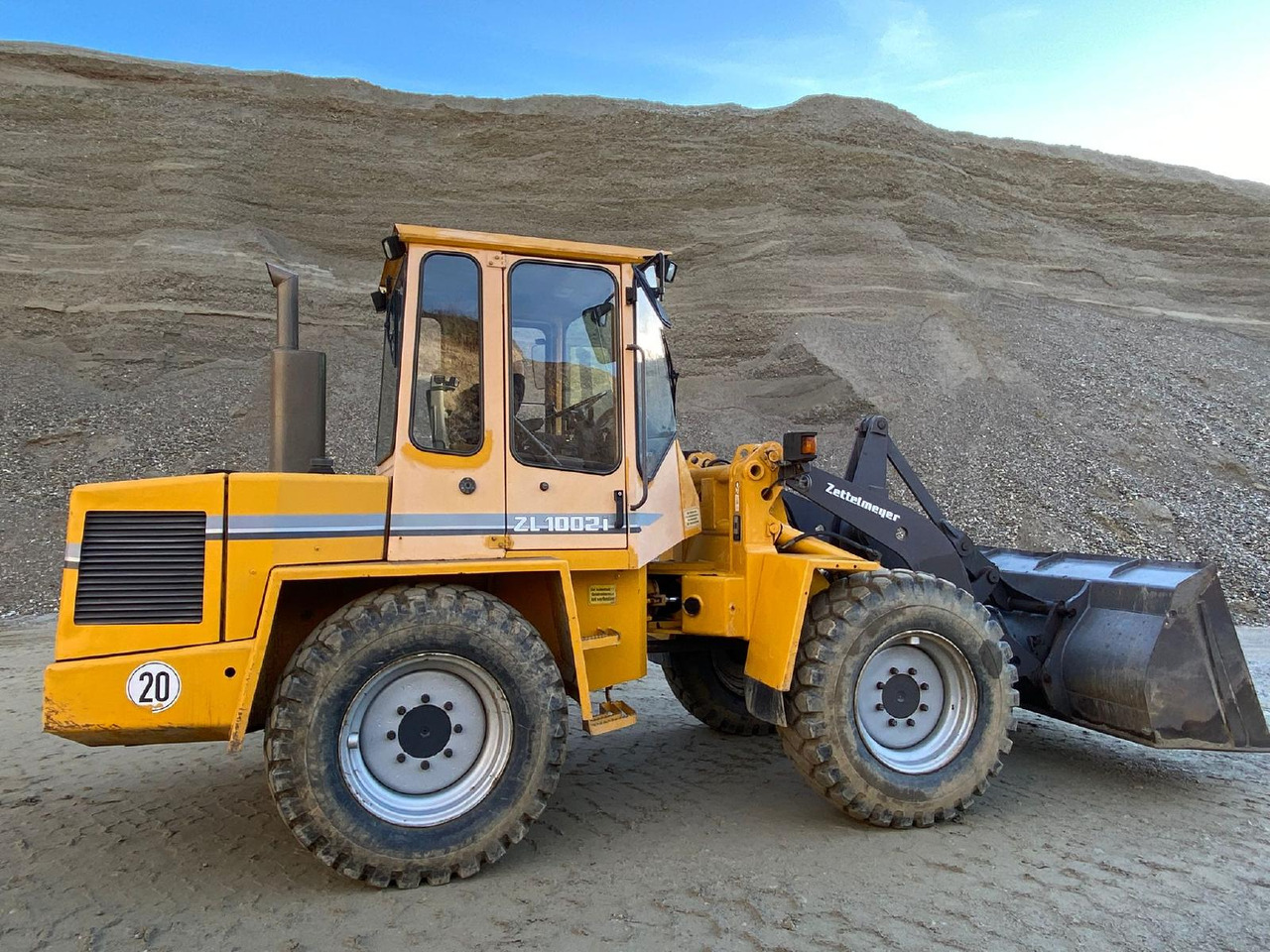 Zettelmeyer ZL 1002 - Колёсный погрузчик: фото 3 Zettelmeyer ZL 1002 - Колёсный погрузчик: фото 3